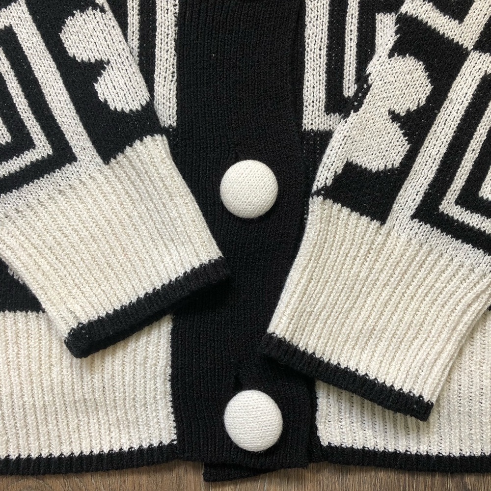 Cleo Black & White Knit Floral Cardigan - Picture 15 of 17
